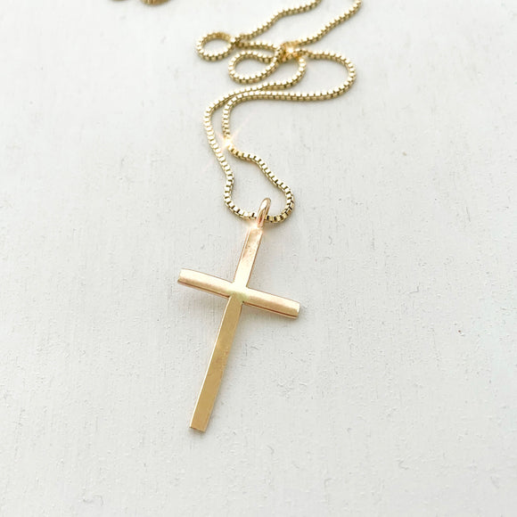 Keep your faith close wherever you go.  Large Cross Necklace* is a statement piece for both men and women.    Each cross charm is carefully handmade with 14k Gold Filled.     14K Gold Filled  Cross size: 3cm x 2cm (1.2