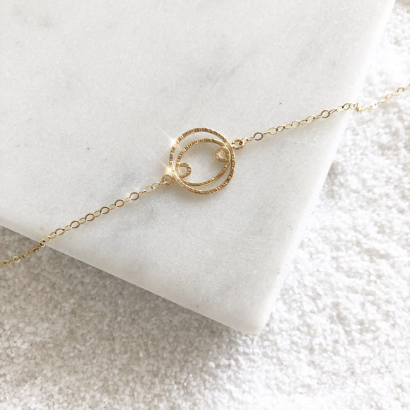 Personalize your jewelry with your own zodiac sign and enjoy our delicate and feminine Cancer bracelet. Zodiac sign bracelet made of 14K Gold Filled.